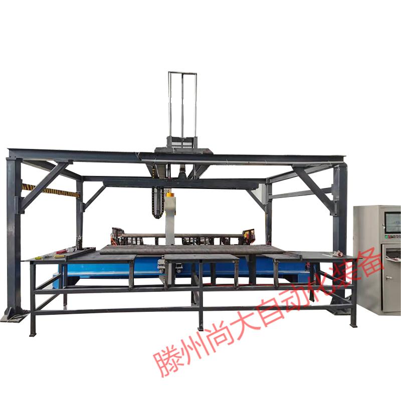 817鋼管自動校直機(jī)（桁架機(jī)械手上下料）